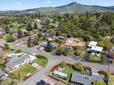 524 Berkeley Way - Photo 45