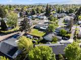 2711 Elliott Avenue - Photo 44