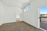 4729 Pacific Highway - Photo 20