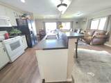 205 Lynn Boulevard - Photo 7