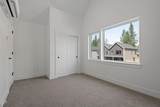 1035 Linda Avenue - Photo 32