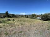 437 Trinity Street - Photo 15