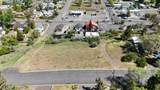 437 Trinity Street - Photo 4