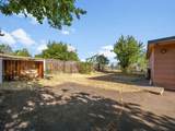 2439 Berkeley Street - Photo 22