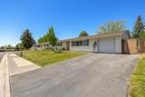 10405 Preddy Avenue - Photo 2