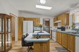 3653 Pacific Highway - Photo 7