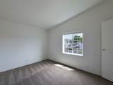 1570 Peach Street - Photo 19