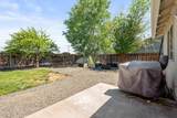 723 Stoneridge Loop - Photo 18