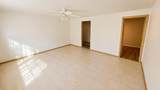 1110 Naue Way - Photo 7