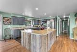 1561 Hilltop Lane - Photo 6