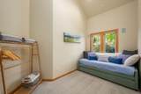 20960 Royal Oak Circle - Photo 41
