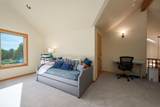 20960 Royal Oak Circle - Photo 45