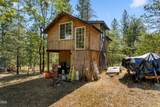 1460 Grays Creek Road - Photo 32
