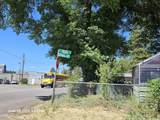 139 2nd Avenue - Photo 19