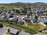 589 Heights Drive - Photo 40