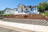 990 Win Way - Photo 43