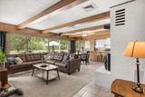 2956 Fairview Drive - Photo 3