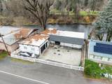 2400 Rogue River Highway - Photo 33