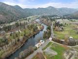 2400 Rogue River Highway - Photo 38