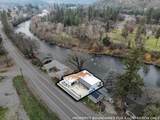 2400 Rogue River Highway - Photo 5