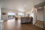 5101 Dixon Drive - Photo 5