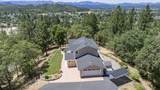 712 Colleen Court - Photo 4