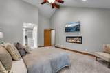 18217 Oregon Loop - Photo 25