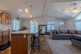 3555 Pacific Highway - Photo 3