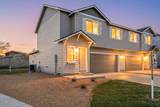 890 Starview Avenue - Photo 1
