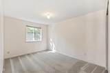 2030 28th Court - Photo 13