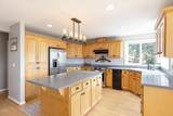921 Beacon Drive - Photo 22