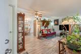 172 Tracie Street - Photo 4