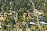 595 Monroe Street - Photo 36