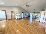 918 Win Way - Photo 9
