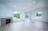 1129 Pumpkin Ridge Drive - Photo 8