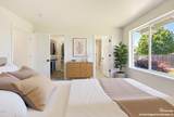538 Leonard Street - Photo 33