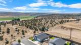 1120 Mctaggart Road - Photo 34