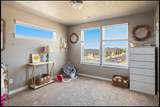 4594 Volcano View Way - Photo 29