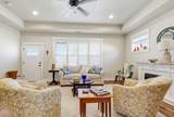 1529 Haskell Street - Photo 11
