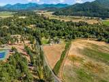 10999 Applegate Road - Photo 46