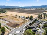 1083 Rossanley Drive - Photo 41