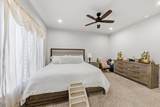 211 Christopher Way - Photo 17