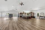 211 Christopher Way - Photo 3