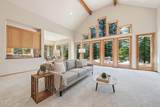 16863 Royal Coachman Drive - Photo 15