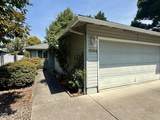 1004 Glengrove Avenue - Photo 1
