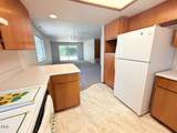 1004 Glengrove Avenue - Photo 7