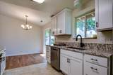942 Maple Court - Photo 13