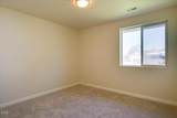 942 Maple Court - Photo 23
