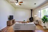 942 Maple Court - Photo 5