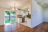 942 Maple Court - Photo 7
